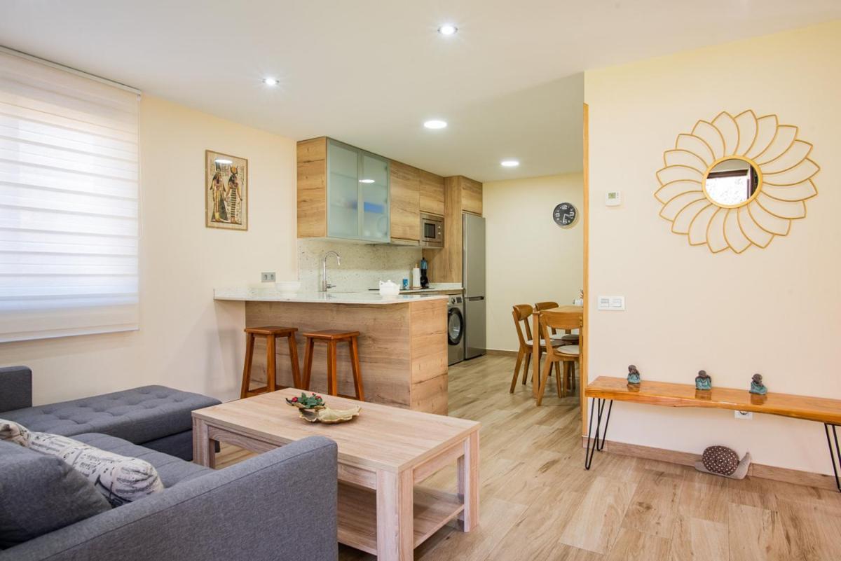 Apartamentos La Cortina กังกัส เด โอนิส ภายนอก รูปภาพ